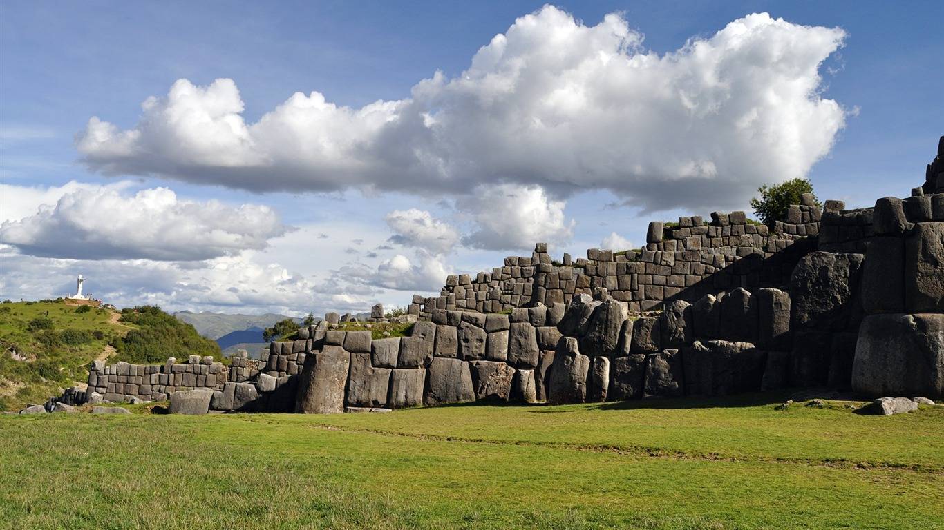 Sacsayhuaman_cusco_peru-Country_Nature_Scenery_Wallpaper_1366x768.jpg
